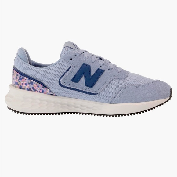 New Balance Shoes - New Balance Women's Fresh Foam X70 V1 shoe size 8